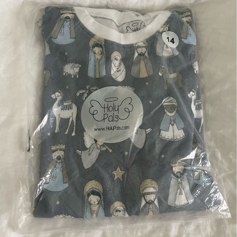 Holypals size 14 (kids) 2 piece pj set. Brand new!